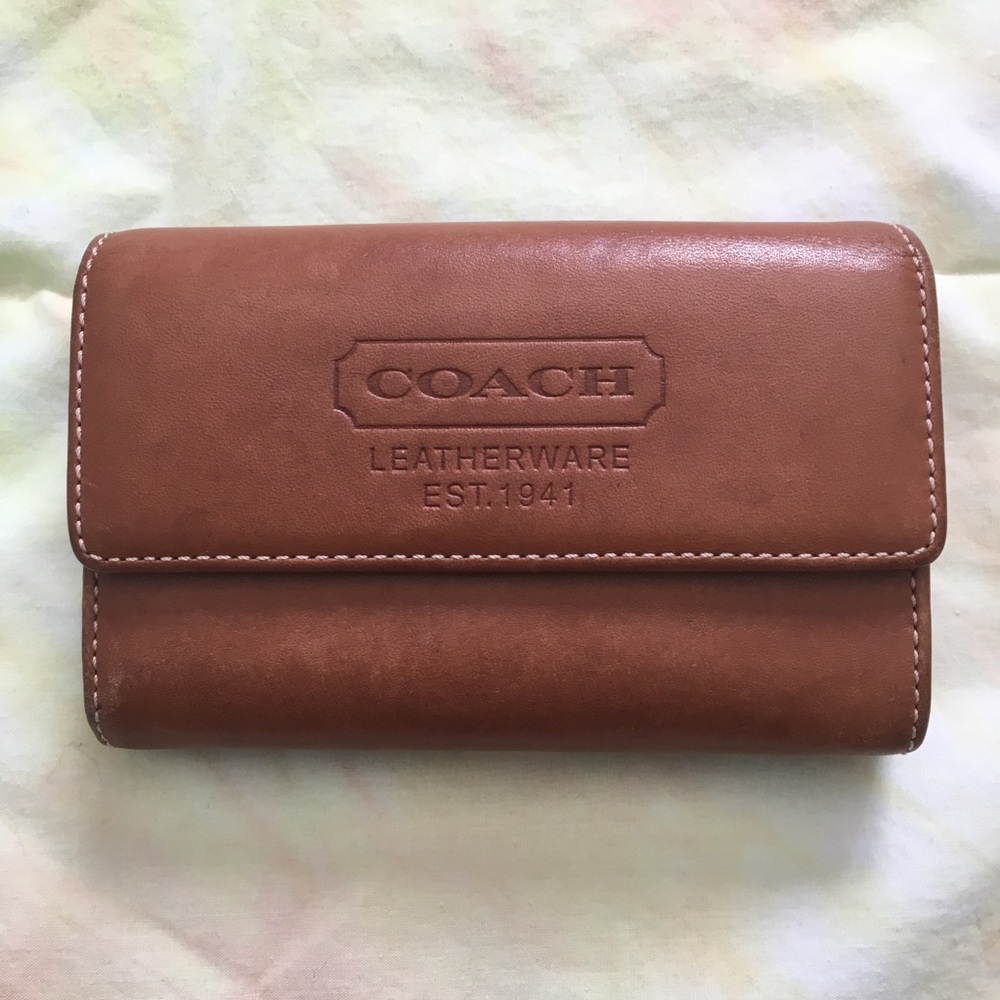 Authentic brown leather Coach wallet and keychain - Picture 2 of 7